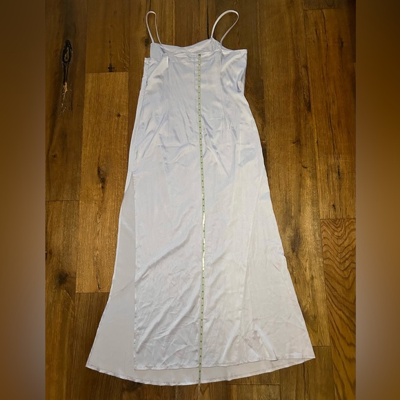 Lavender Silk Bodycon Dress - Picture 4 of 4